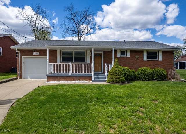 Property at 813 14th Ave, Vienna, WV 26105, 3 beds, 1.5 baths