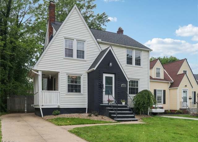 Property at 1330 Avondale Rd, South Euclid, OH 44121, 3 beds, 2 baths
