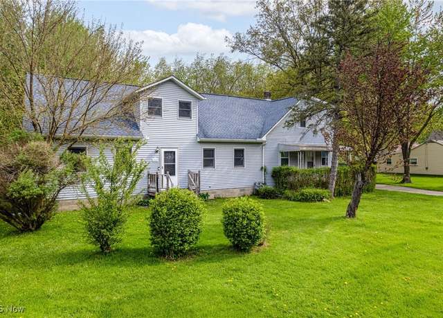 Property at 2055 Grant Ave, Lorain, OH 44055, 6 beds, 4 baths