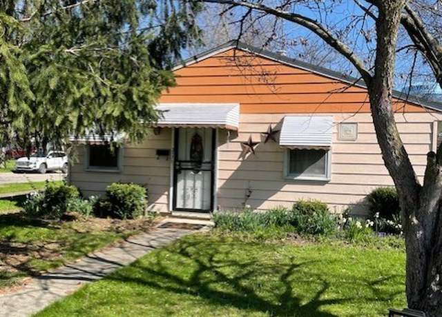 Property at 317 Bond St, Elyria, OH 44035, 2 beds, 1 bath