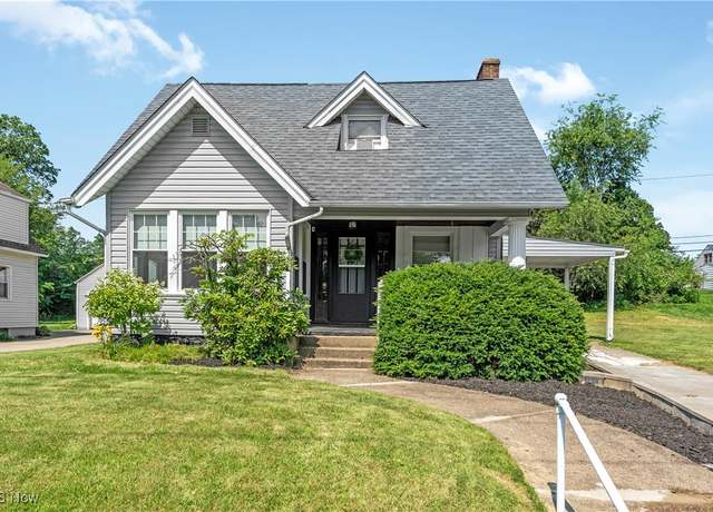 Property at 437 17th St NE, Massillon, OH 44646, 4 beds, 2 baths