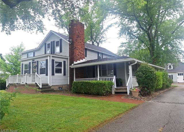 Property at 15818 Georgia Rd, Middlefield, OH 44062, 4 beds, 2 baths