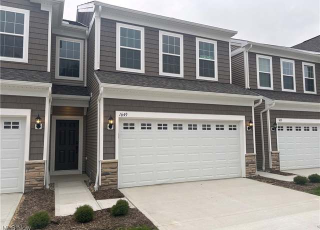Property at 1649 Merlot Ln, Westlake, OH 44145, 3 beds, 2.5 baths