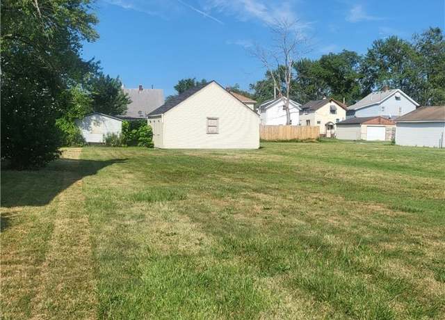 Property at 439 Delaware Ave, Lorain, OH 44052