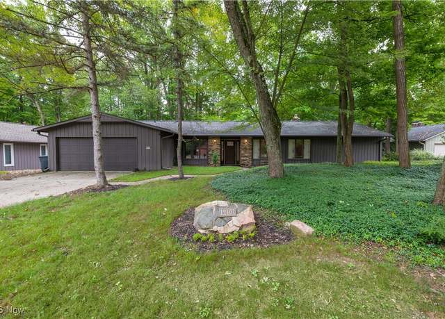 Property at 12101 The Blfs, Strongsville, OH 44136, 3 beds, 3 baths