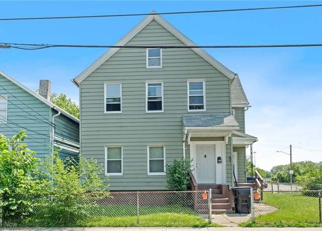 Property at 2763 W 32nd St, Cleveland, OH 44113, 7 beds, 2 baths