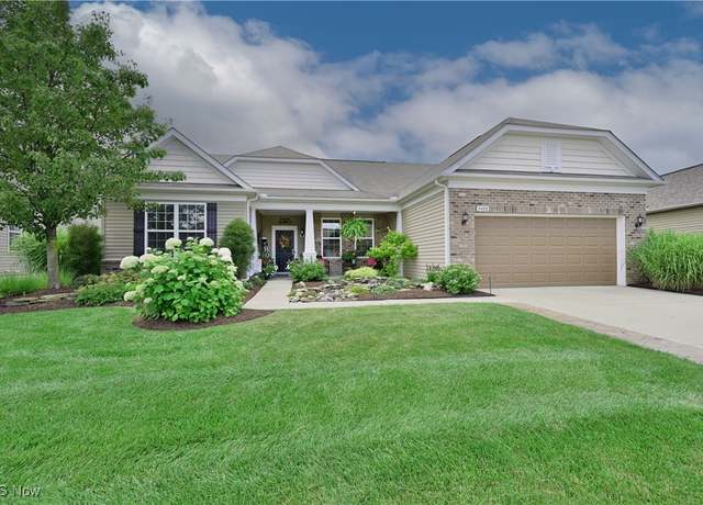 Property at 9488 Foxboro Dr, North Ridgeville, OH 44039, 3 beds, 3.5 baths