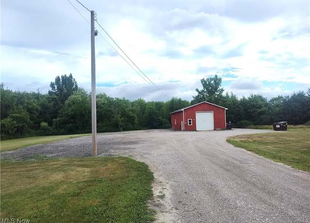 Property at 136 E Under Ridge Rd, Conneaut, OH 44030