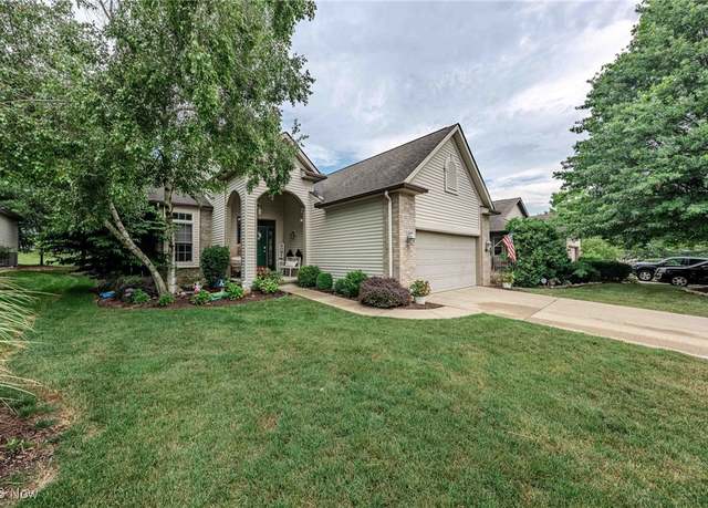 Property at 6254 Hollow Ln, Medina, OH 44256, 3 beds, 3.5 baths