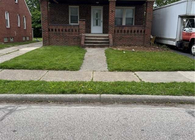 Property at 19901 Naumann Ave, Euclid, OH 44119, 3 beds, 1 bath