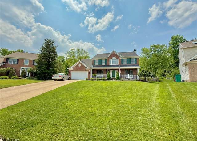 Property at 9932 Brookhill Cir, Twinsburg, OH 44087, 4 beds, 2.5 baths