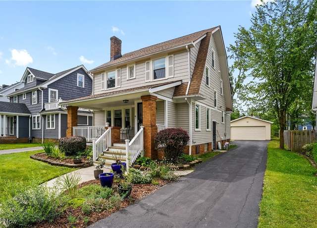 Property at 3382 Ormond Rd, Cleveland Heights, OH 44118, 4 beds, 2.5 baths