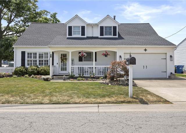 Property at 5105 Park Dr, Vermilion, OH 44089, 3 beds, 2.5 baths