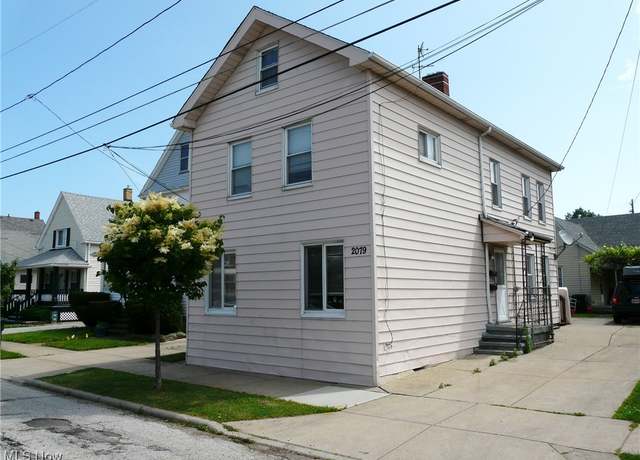 Property at 2079 Quail St, Lakewood, OH 44107, 5 beds, 2 baths
