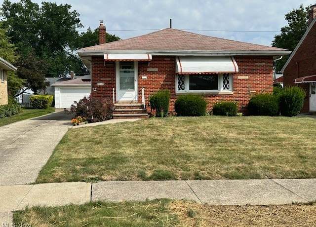 Property at 12313 Eastwood Blvd, Garfield Heights, OH 44125, 3 beds, 2 baths