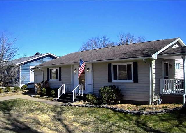Property at 3306 Broad St, Parkersburg, WV 26104, 3 beds, 2 baths
