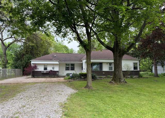 Property at 3181 Jaycox Rd, Avon, OH 44011, 3 beds, 2 baths