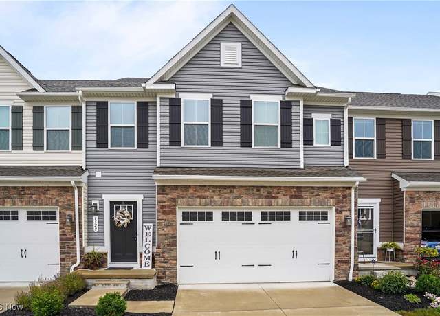 Property at 1529 Spruce Hill Dr, Stow, OH 44224, 3 beds, 2.5 baths