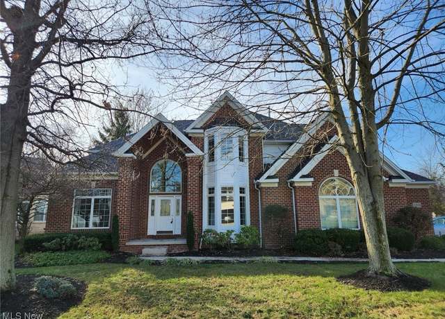 Property at 33601 Saint Francis Dr, Avon, OH 44011, 4 beds, 5 baths