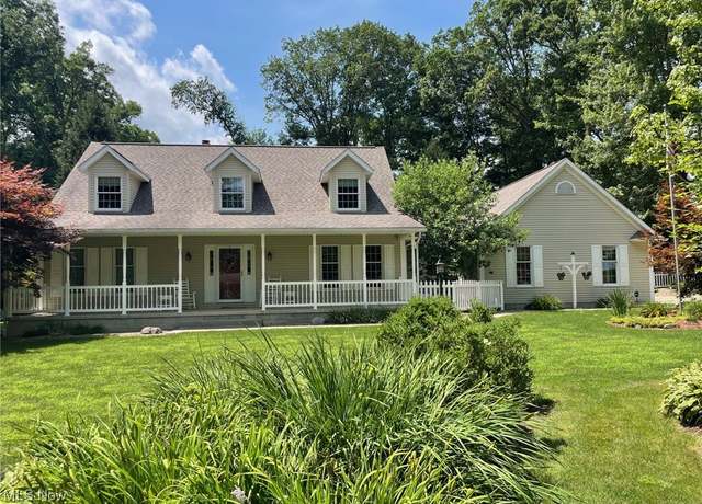 Property at 5001 S Jefferson Rd, Shreve, OH 44676, 3 beds, 2.5 baths