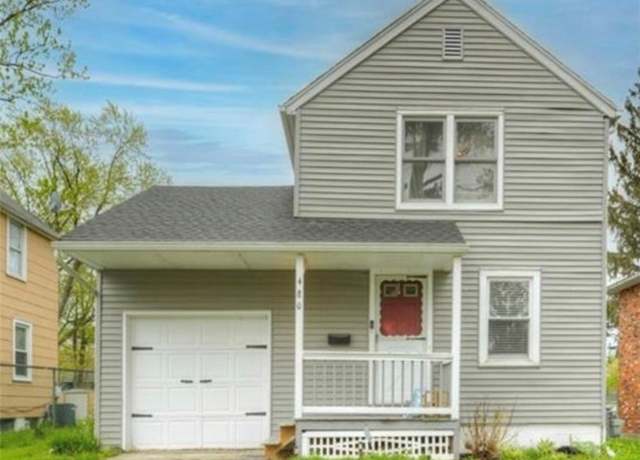 Property at 480 10th St, Elyria, OH 44035, 3 beds, 1 bath