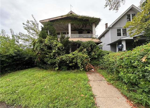 Property at 13901 Shaw Ave, Cleveland, OH 44112, 4 beds, 2 baths