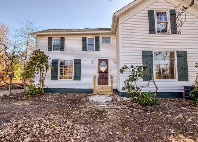Property at 6416 Chapel Rd, Madison, OH 44057, 3 beds, 3.5 baths