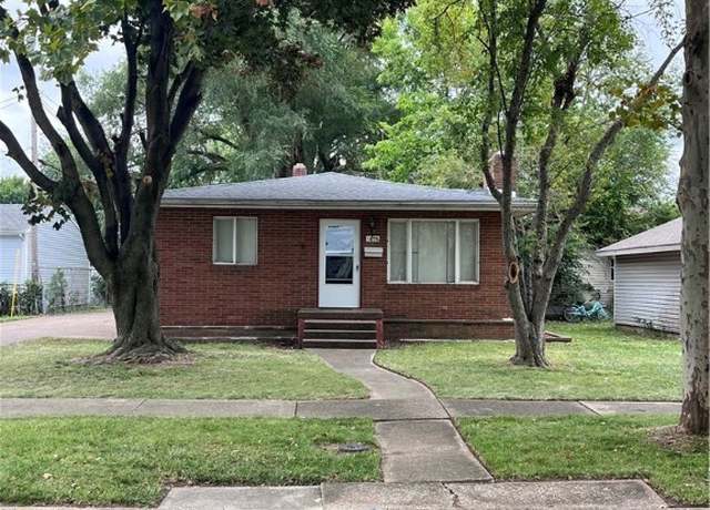 Property at 1678 Oakmont Ln, Sandusky, OH 44870, 3 beds, 2 baths