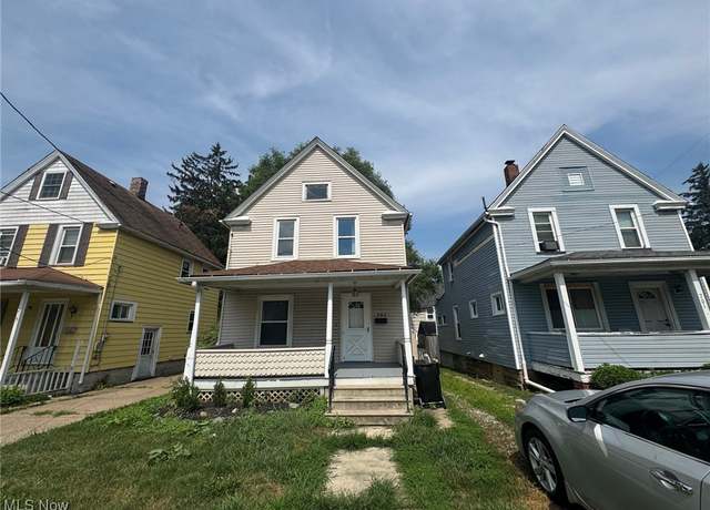 Property at 703 E River St, Elyria, OH 44035, 2 beds, 1 bath