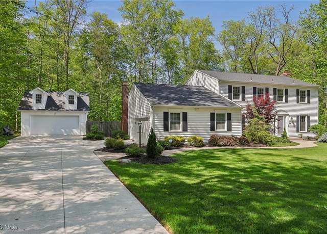 Property at 1559 Groton Dr, Hudson, OH 44236, 4 beds, 3 baths