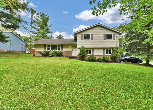 Property at 11288 Drake Rd, North Royalton, OH 44133, 4 beds, 2.5 baths