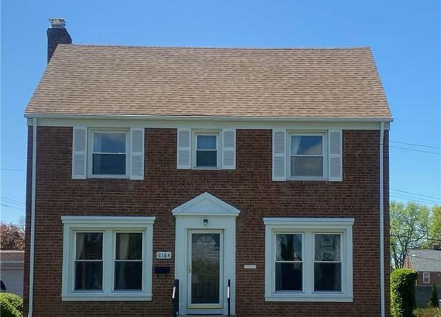 Property at 2184 Vernon Rd, University Heights, OH 44118, 3 beds, 1.5 baths