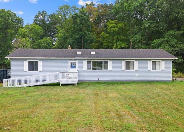 Property at 3360 Herbert St, Mogadore, OH 44260, 3 beds, 1.5 baths