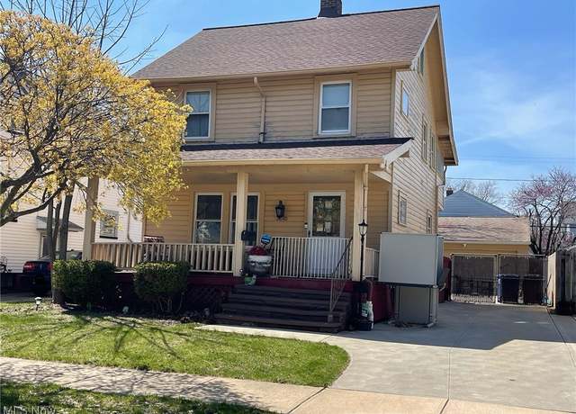 Property at 2050 Elmwood Ave, Lakewood, OH 44107, 3 beds, 1.5 baths