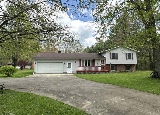 Property at 5560 Us Route 422, Southington, OH 44470, 4 beds, 2 baths