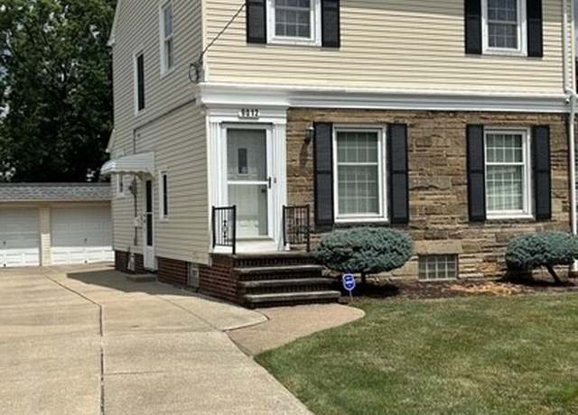 Property at 9012 W Moreland Rd, Parma, OH 44129, 4 beds, 1.5 baths