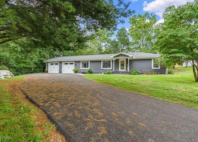 Property at 284 Jewell Rd, Parkersburg, WV 26101, 3 beds, 2 baths