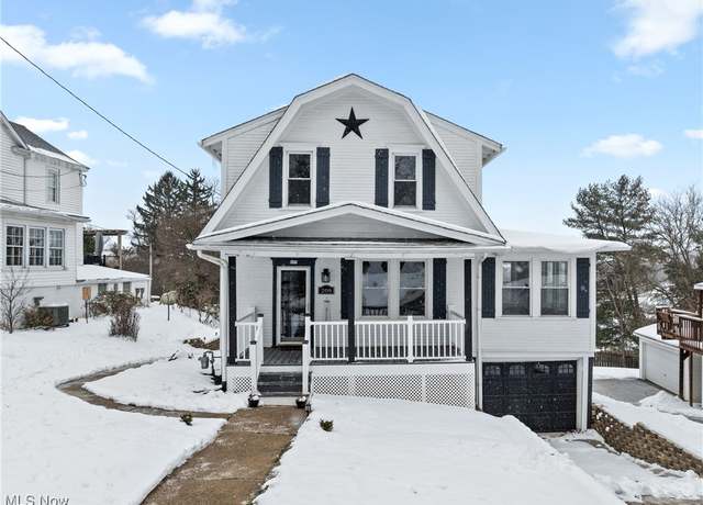 Property at 208 S Marietta St, St. Clairsville, OH 43950, 4 beds, 2 baths