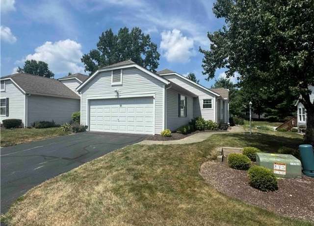 Property at 2713 York Dr, Stow, OH 44224, 2 beds, 3 baths