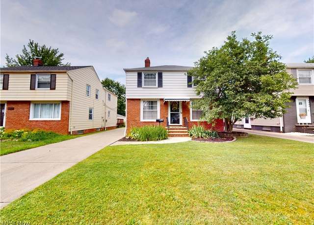 Property at 4531 Laurel Rd, South Euclid, OH 44121, 3 beds, 2.5 baths
