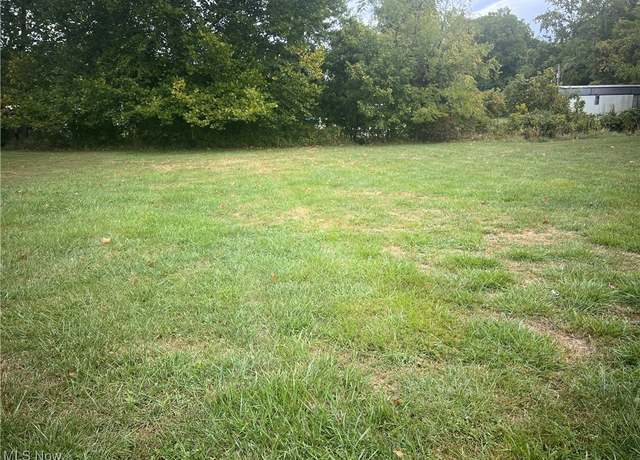 Property at 9 Wildwood Dr, Parkersburg, WV 26101