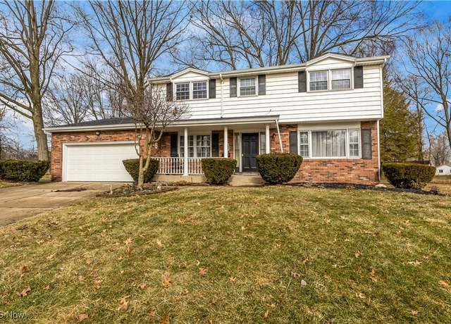 Property at 454 Arbor Cir, Liberty, OH 44505, 4 beds, 2.5 baths