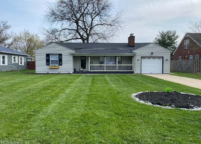 Property at 209 Reta Ln, Youngstown, OH 44512, 3 beds, 1.5 baths