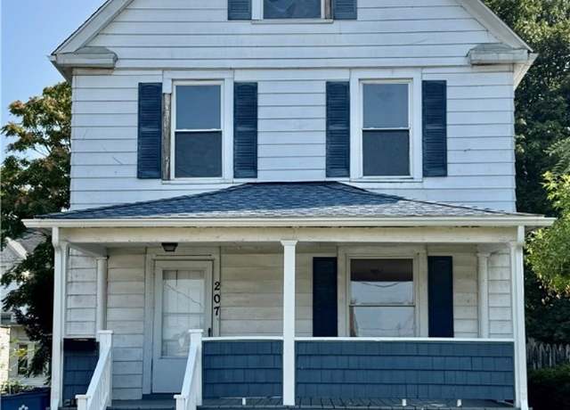 Property at 207 Georgia Ave, Lorain, OH 44052, 3 beds, 1 bath