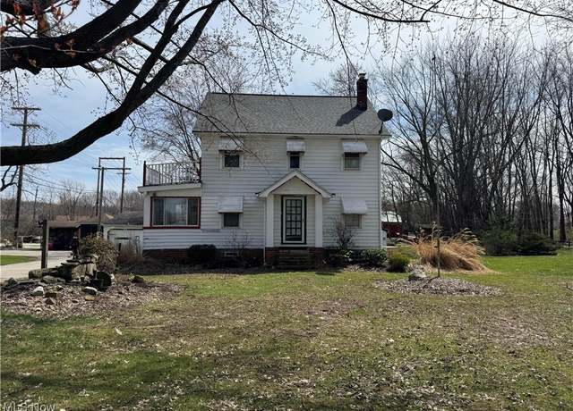 Property at 9590 Lake Shore Blvd, Mentor, OH 44060, 4 beds, 1.5 baths