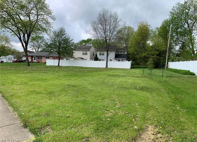 Property at 950 W River Rd N, Elyria, OH 44035