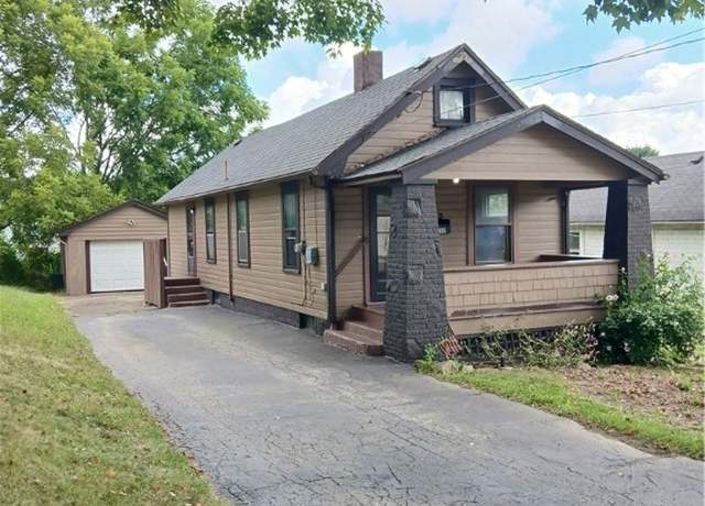 Property at 32 E Faith St, Struthers, OH 44471, 1 bed, 1 bath