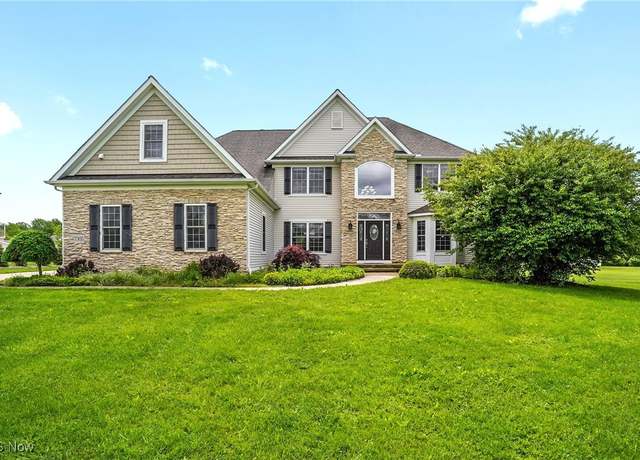 Property at 7305 Alexander Rd, Concord, OH 44077, 5 beds, 5.5 baths