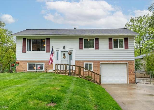 Property at 3301 Lullaby Ln, Clinton, OH 44216, 3 beds, 1.5 baths
