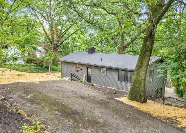 Property at 2070 6th St SW, Akron, OH 44314, 3 beds, 1 bath
